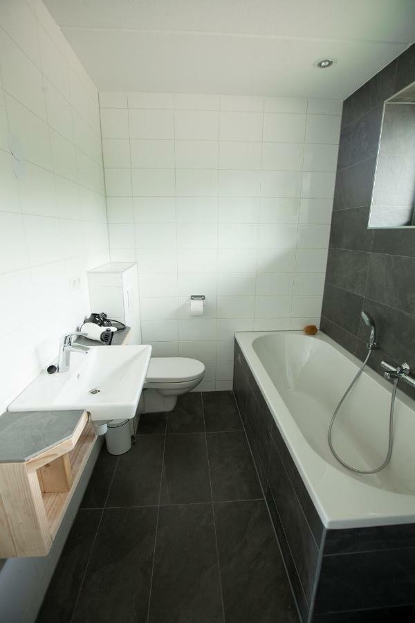 Aan Noordzee Villa Veranda Sint Maartensvlotbrug エクステリア 写真