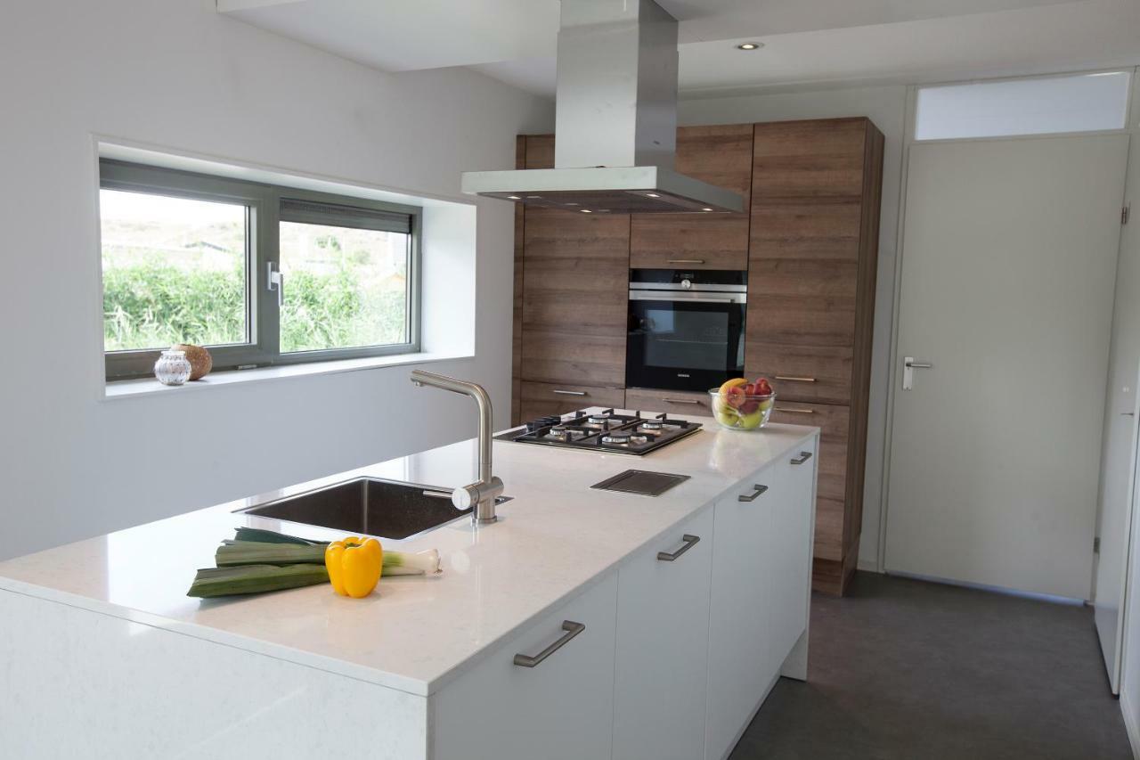 Aan Noordzee Villa Veranda Sint Maartensvlotbrug エクステリア 写真
